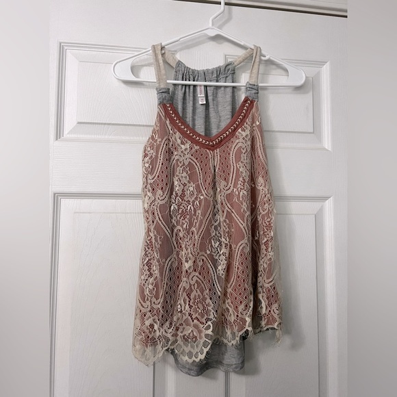 Xhilaration Tops - Womens lace sleeveless top XS‎